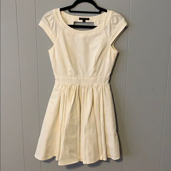 Rachel Zoe Cream Cut Out Back Dress Size 2 - Picture 1 of 4